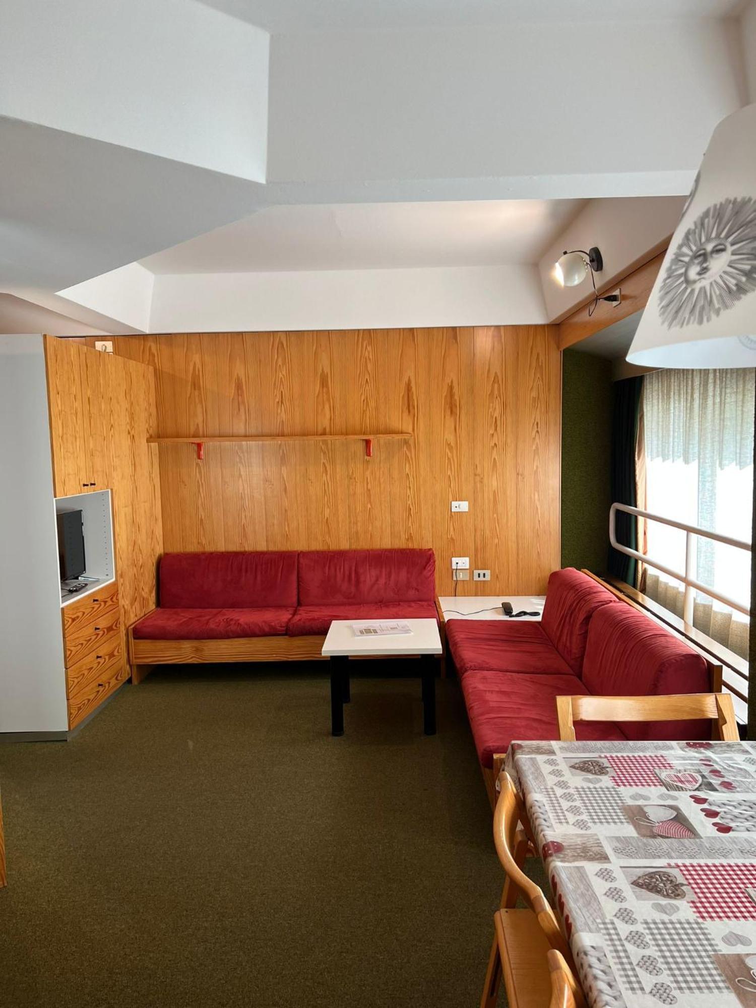 マリッレーヴァ Residenza Albareアパートホテル エクステリア 写真