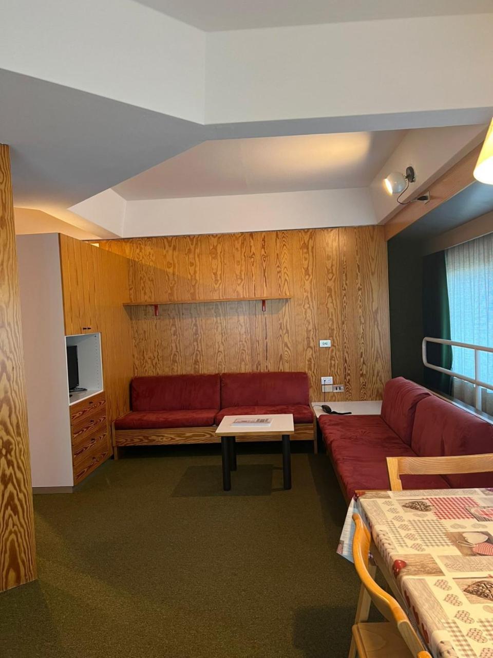 マリッレーヴァ Residenza Albareアパートホテル エクステリア 写真